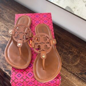 Tory Burch vintage vachetta calf leather Miller logo sandal